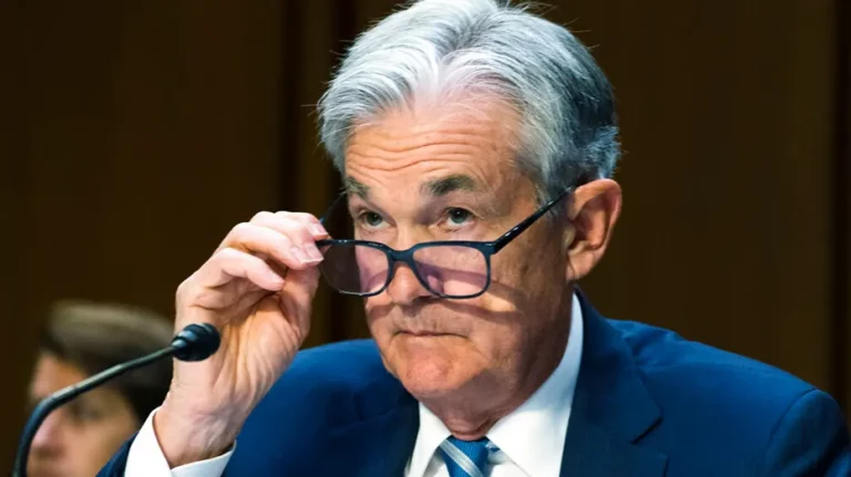 Powell fait chuter le BTC